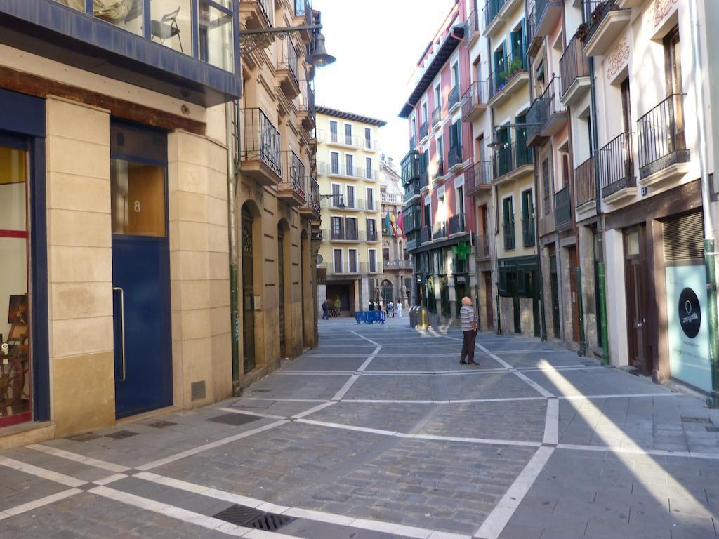 Apartamento Berria Pamplona Buitenkant foto
